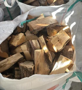 Tonne bag of logs